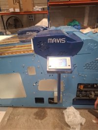 MAVIS S.5 PIZZARDI: automatización del plegado de prendas pequeñas en lavandería industrial